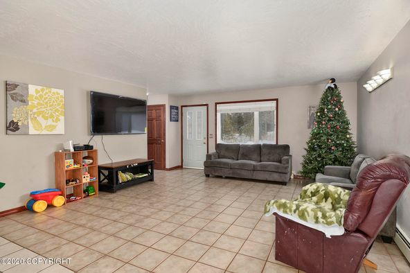 47160 Spruce Haven St, Kenai, AK 99611